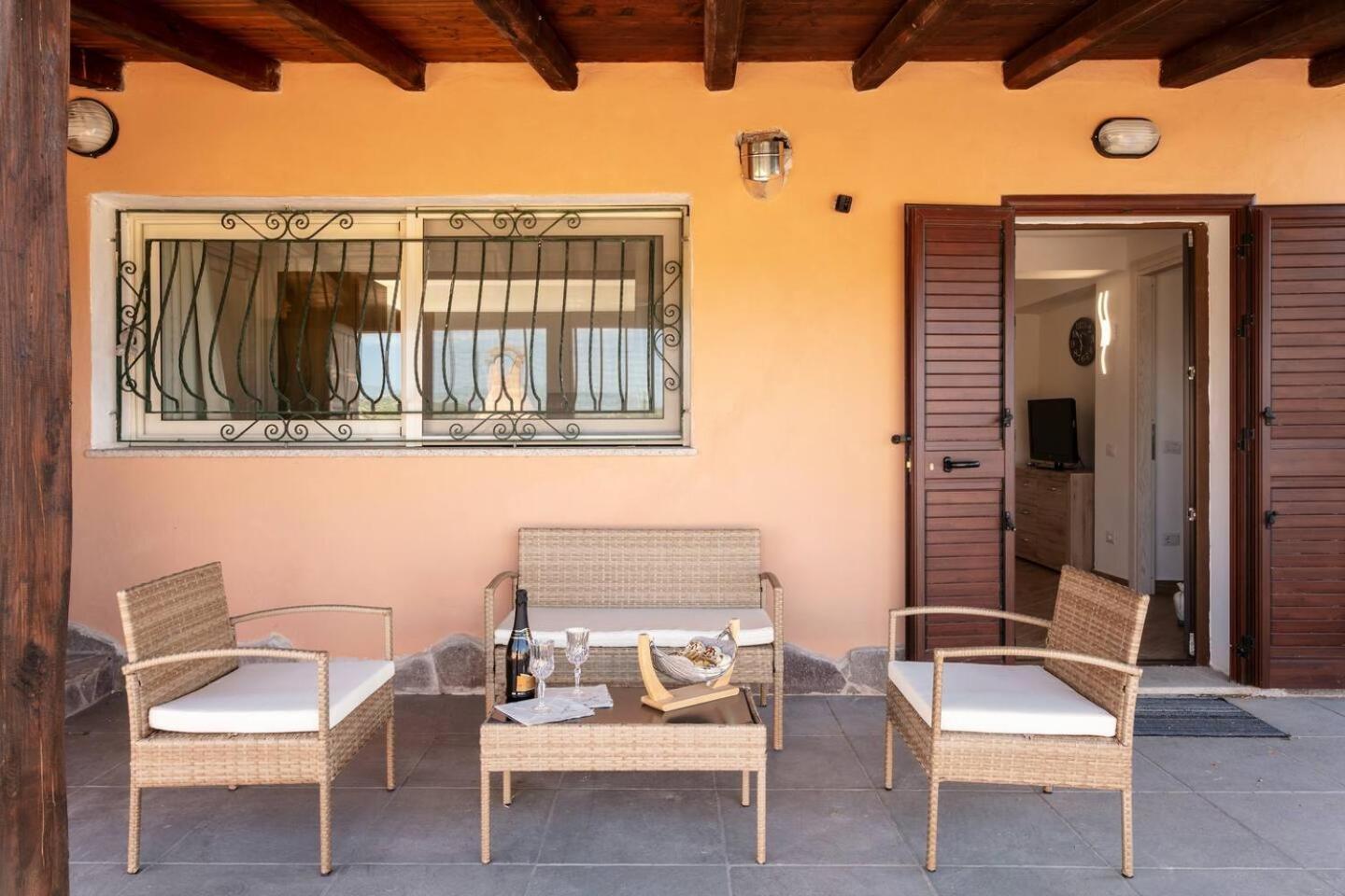 Casa Vacanza Vista Mare Porto Rotondo Olbia Extérieur photo
